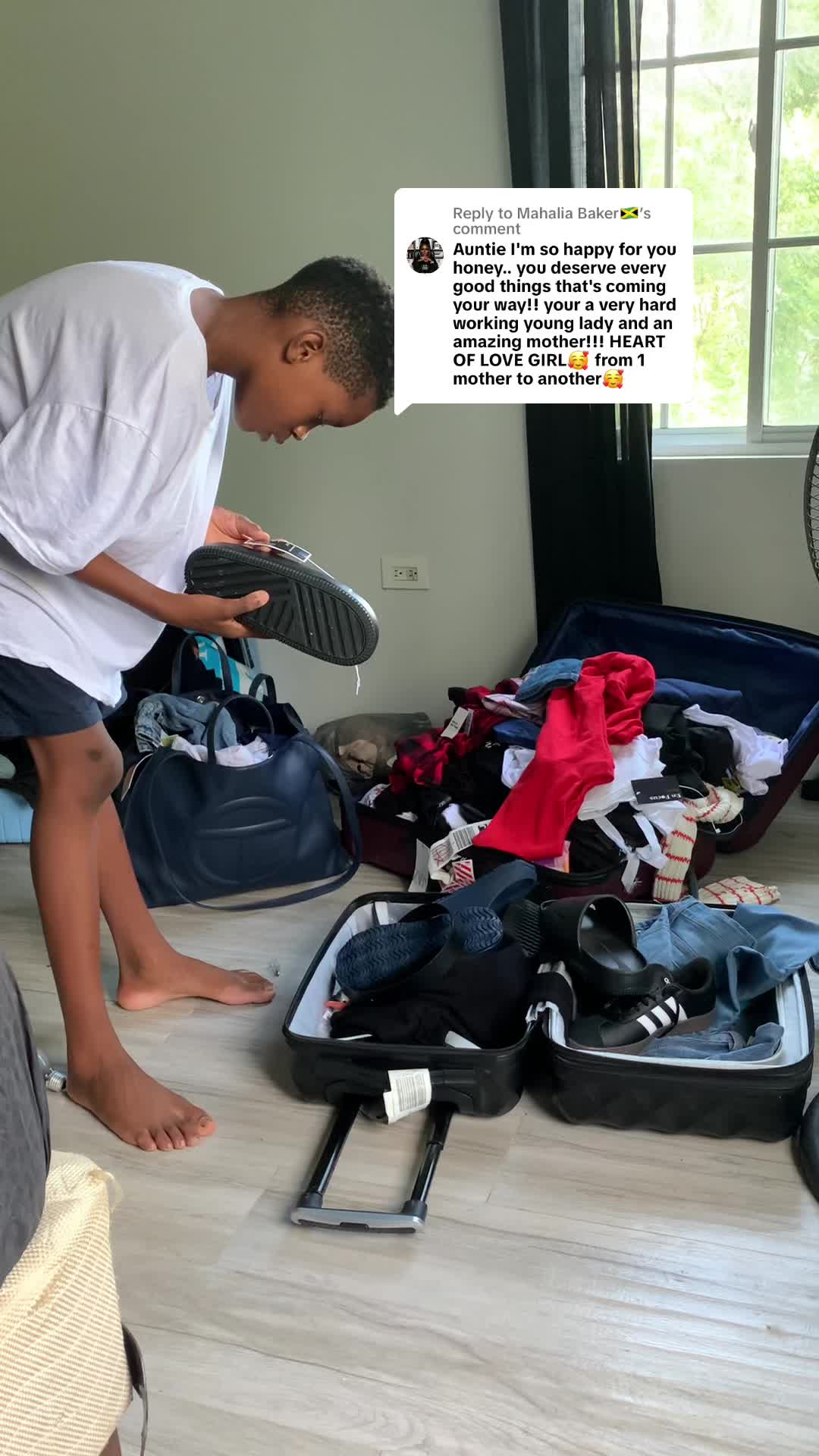@Shantellebelle