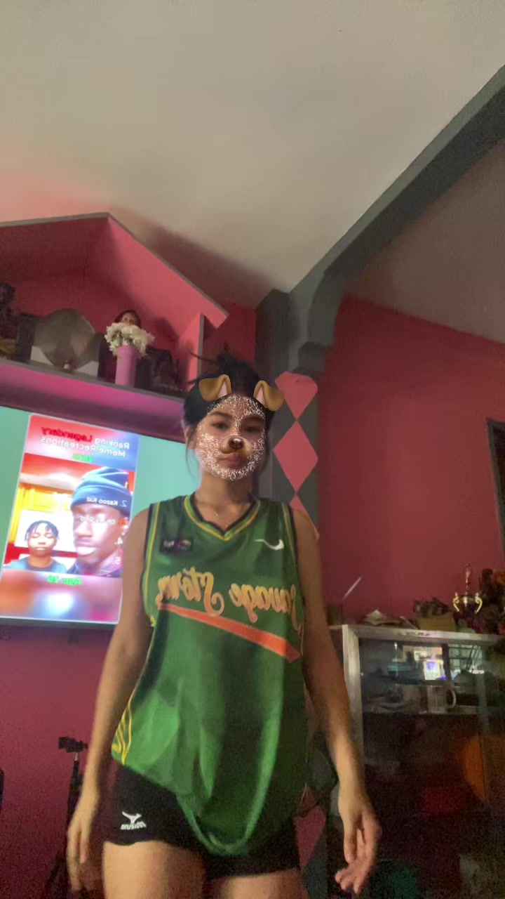 @jeniee