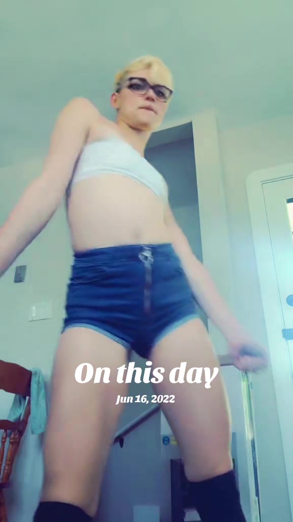@KarlaTheStriiper🇨🇦