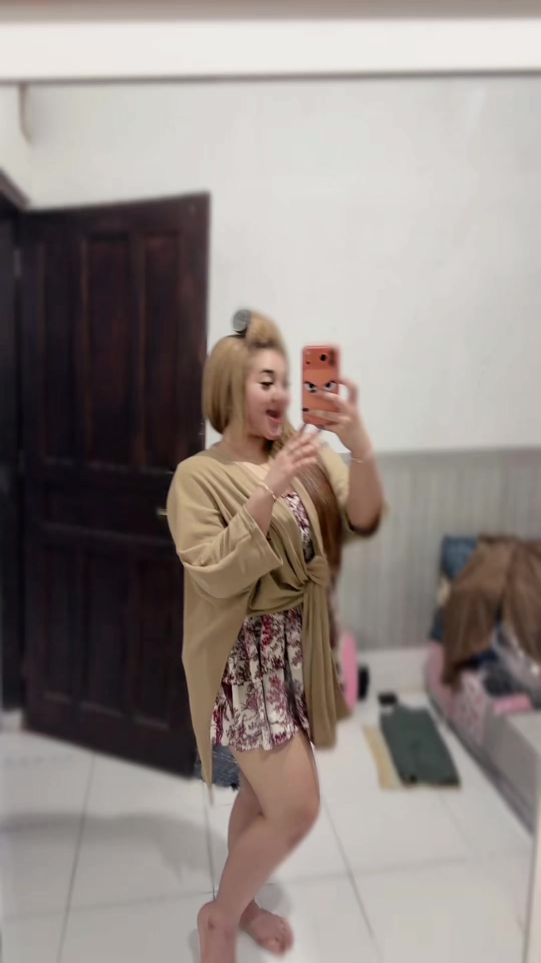 @inisintottyy