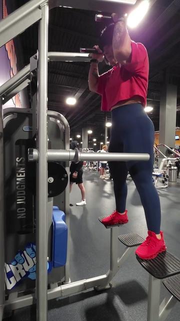 @DanielleB