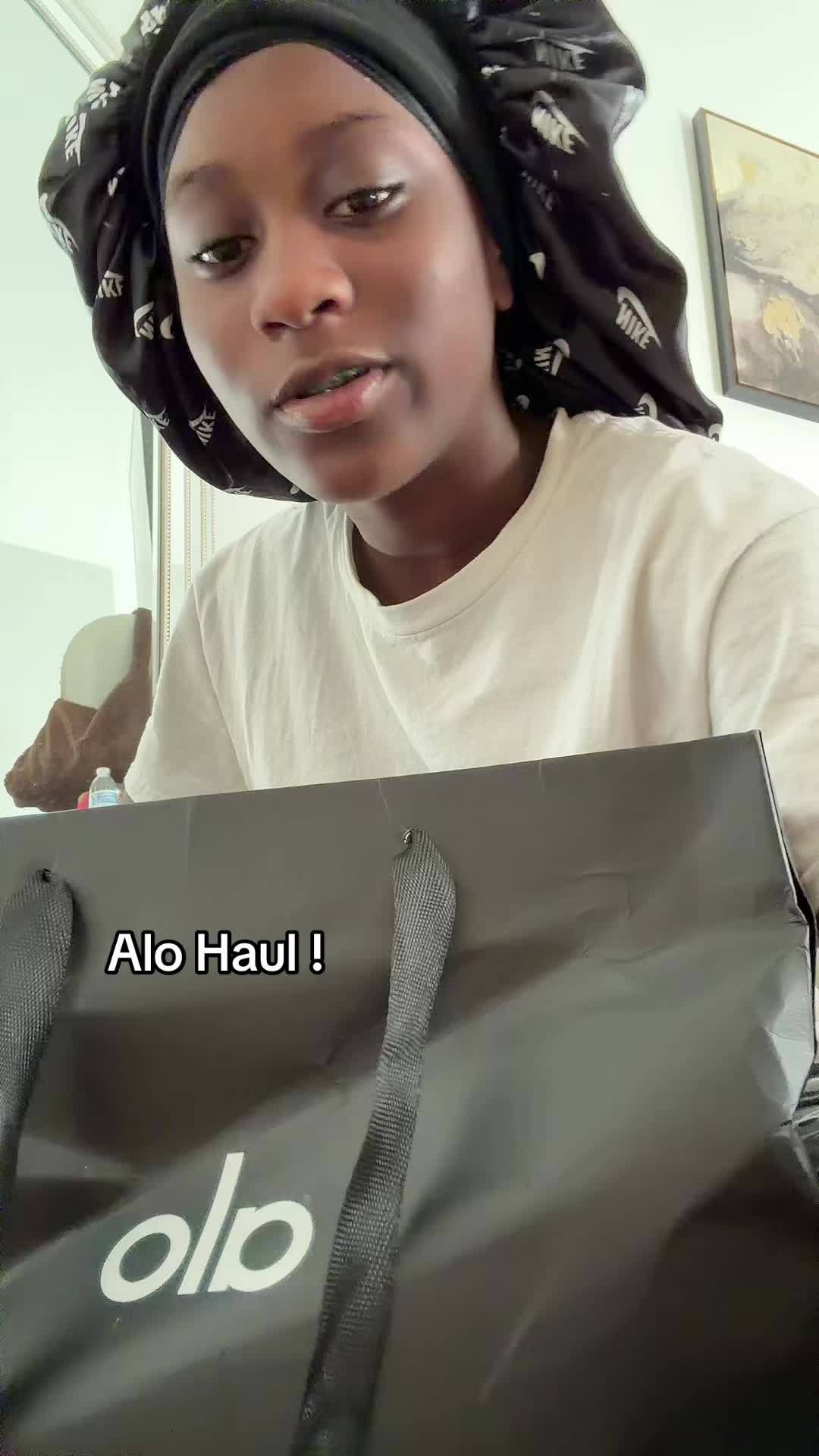 @Monique