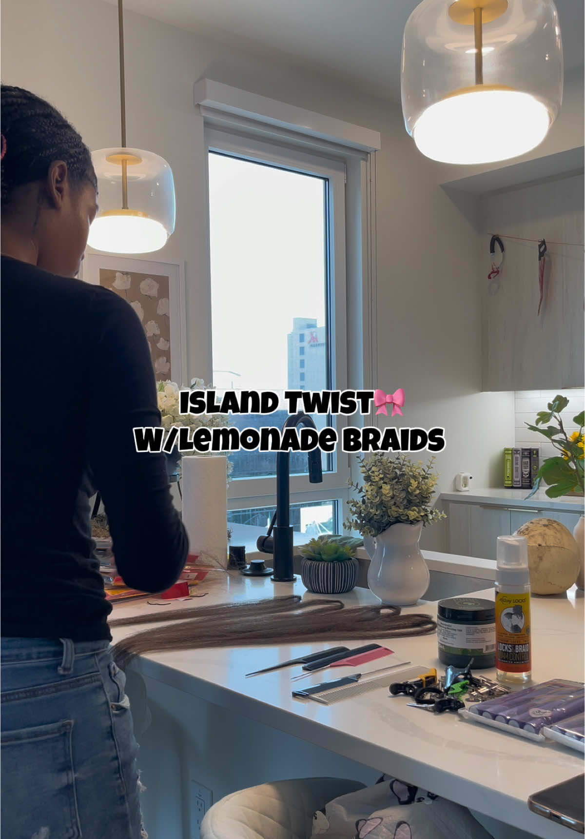 @laniisbeautybar