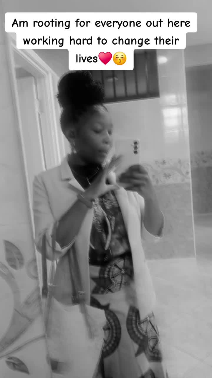 @👑🌸Wangari wa karanja 🌸