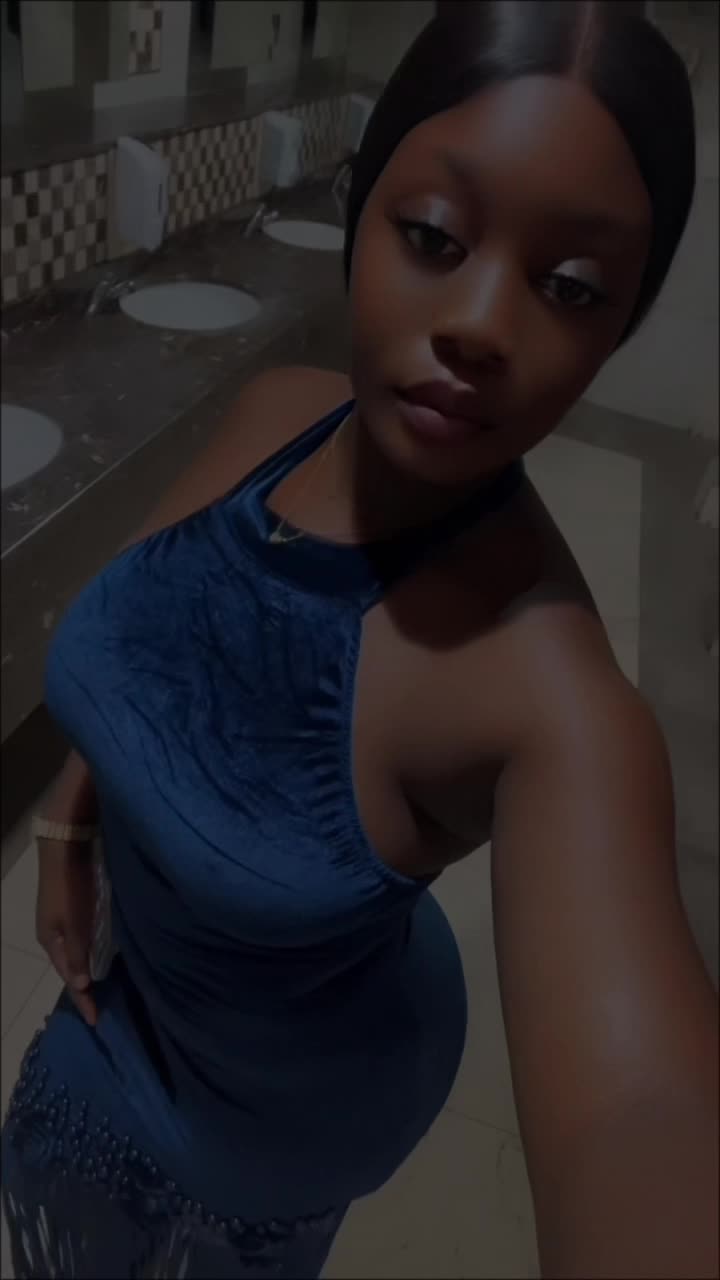 @Iam Esty 🦄