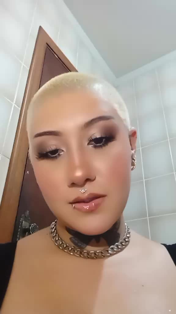 @anaju