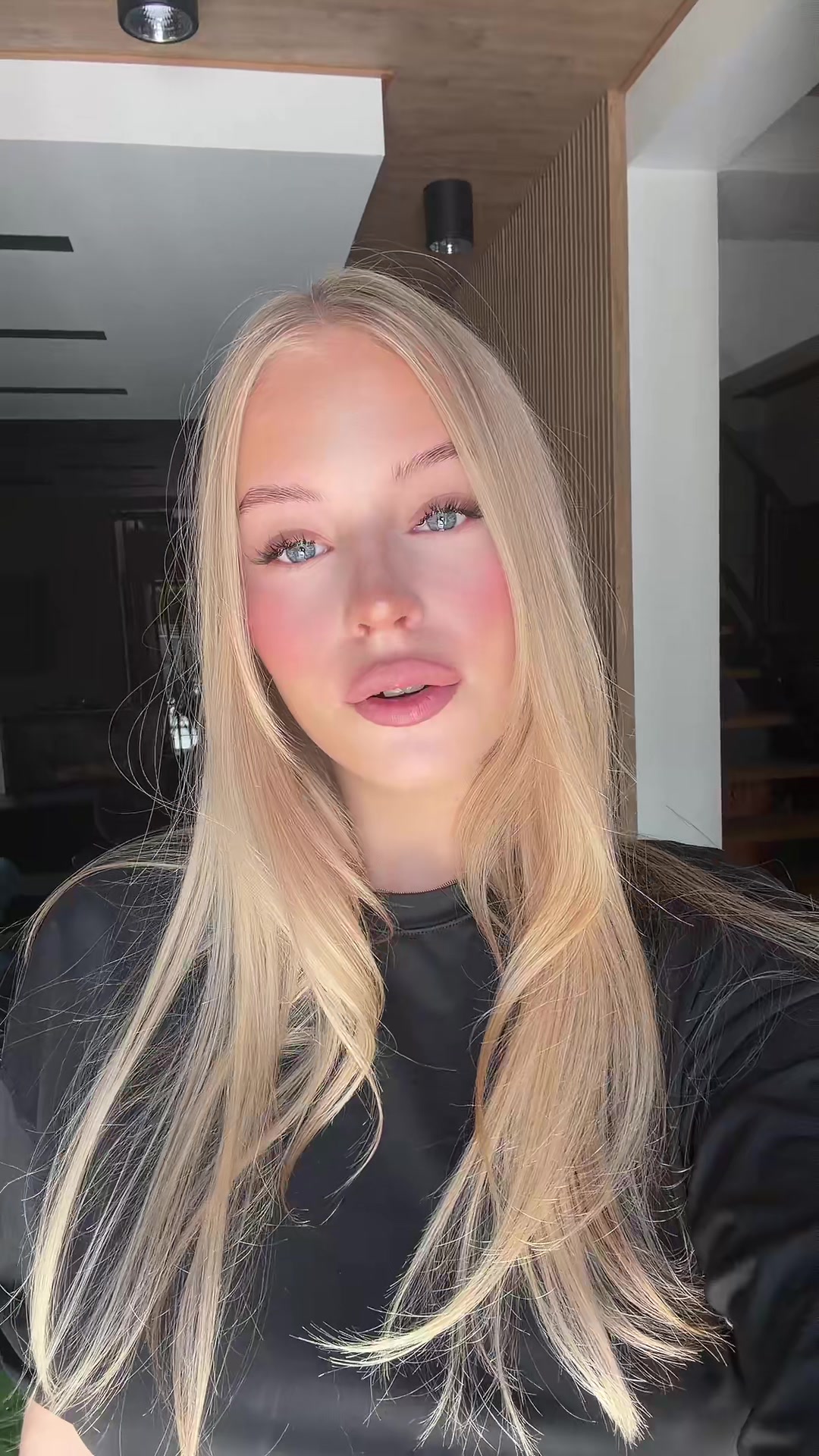 @𝒦