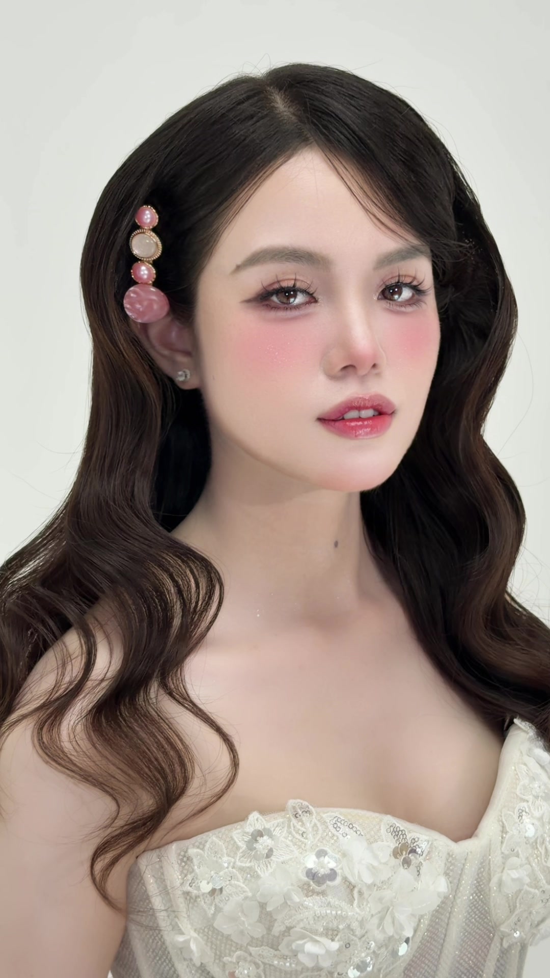@Makeup Đẹp Chợ L&aacute;ch
