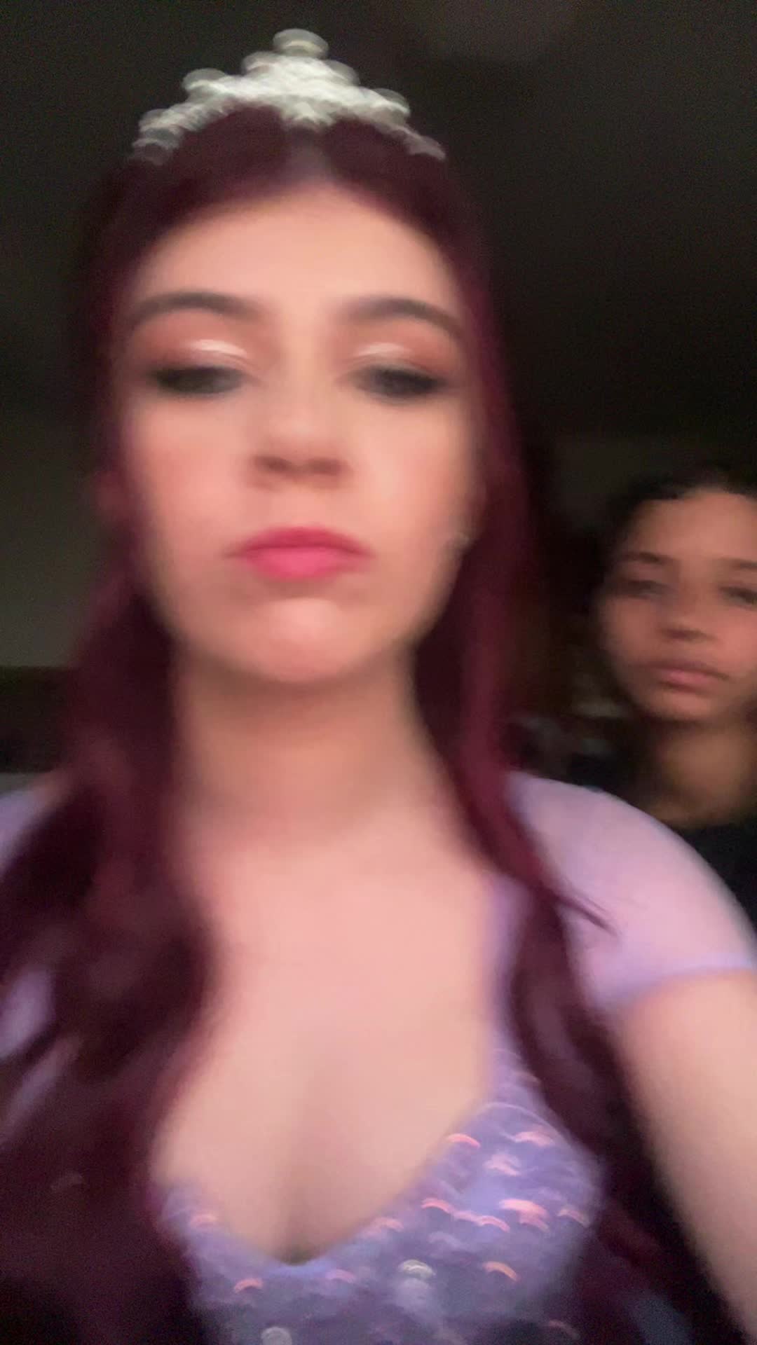 @letícia ✮⋆˙