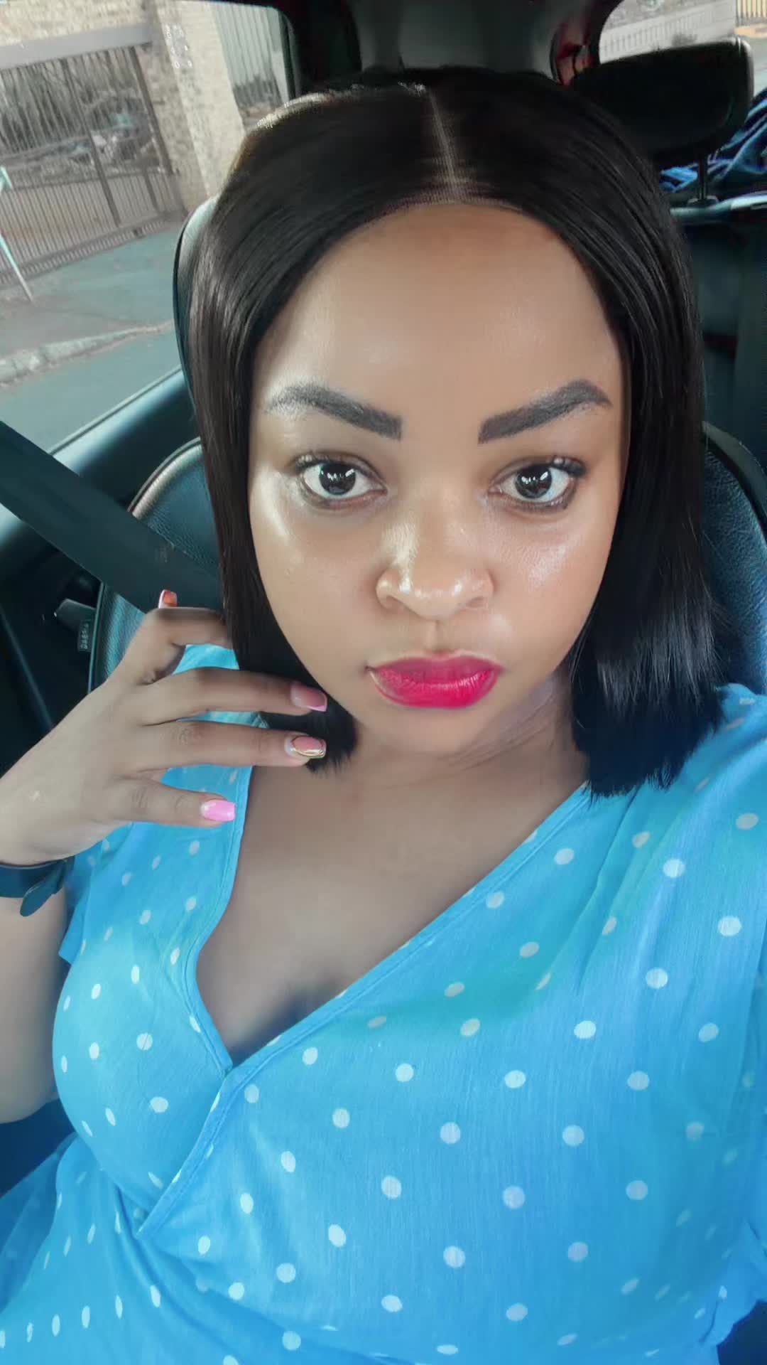 @Pinky🌸 M