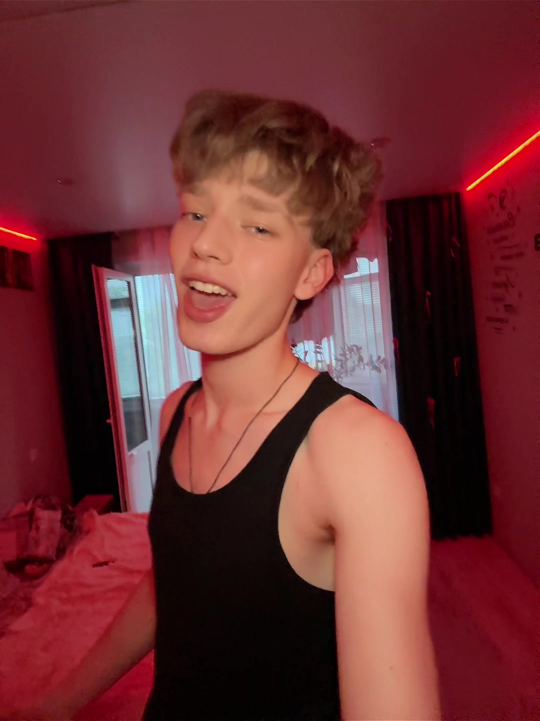 @djsveb