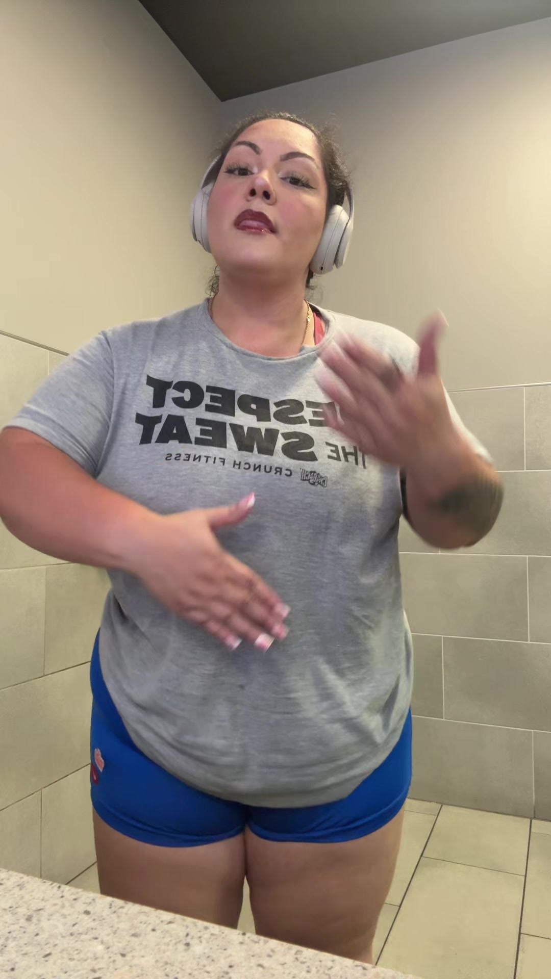 @Thefinestcurves