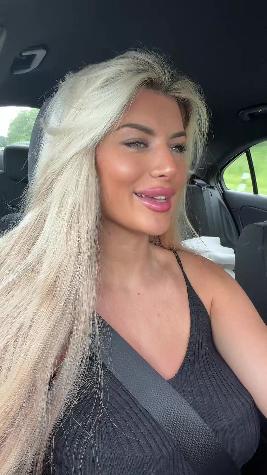 @dzanaa2