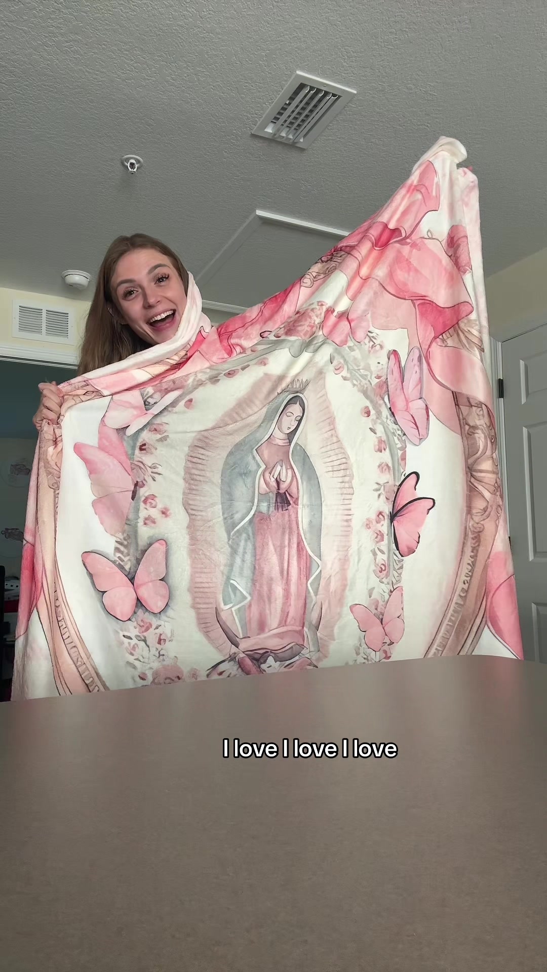 @niki&nicole