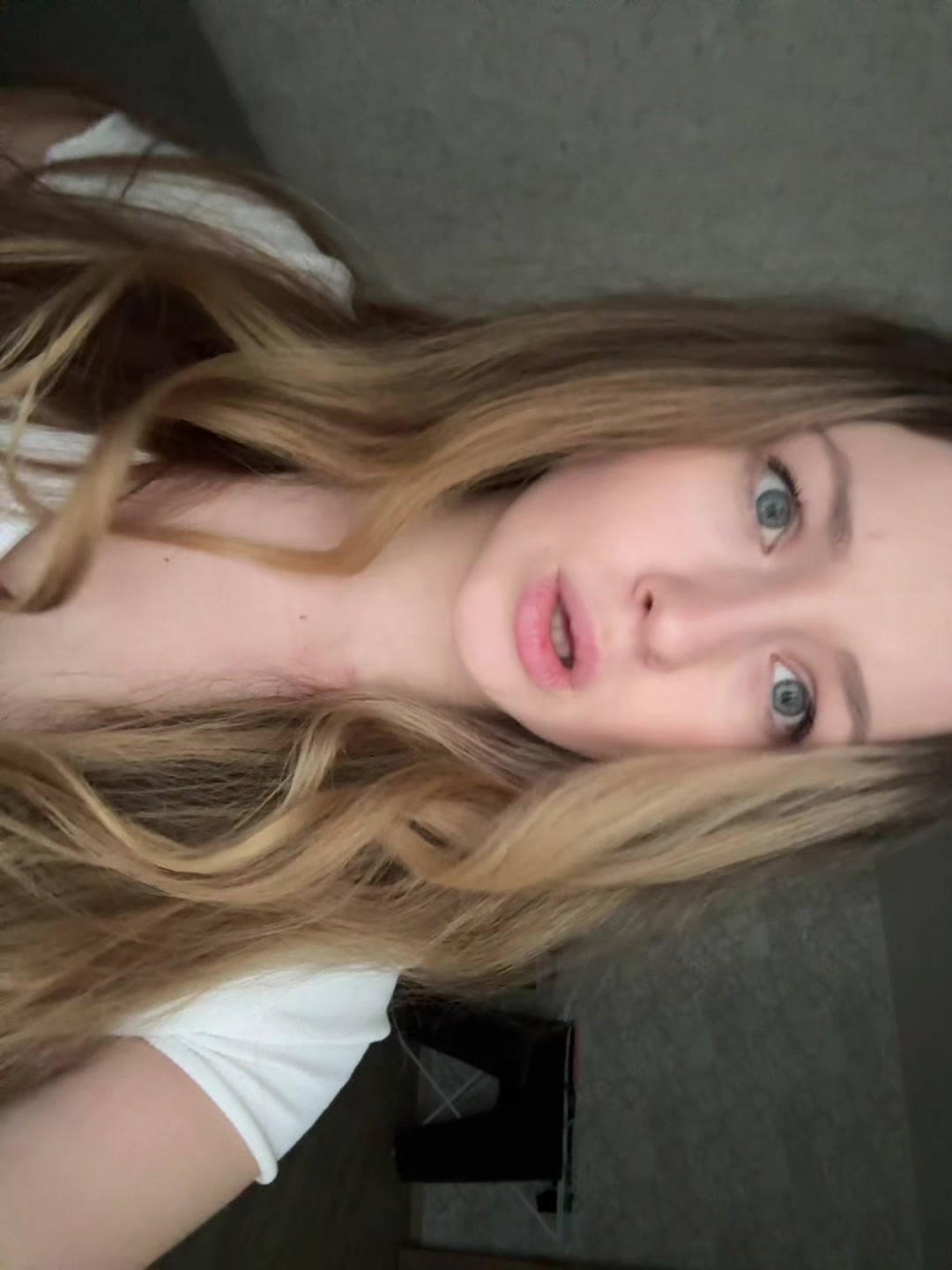 @<3