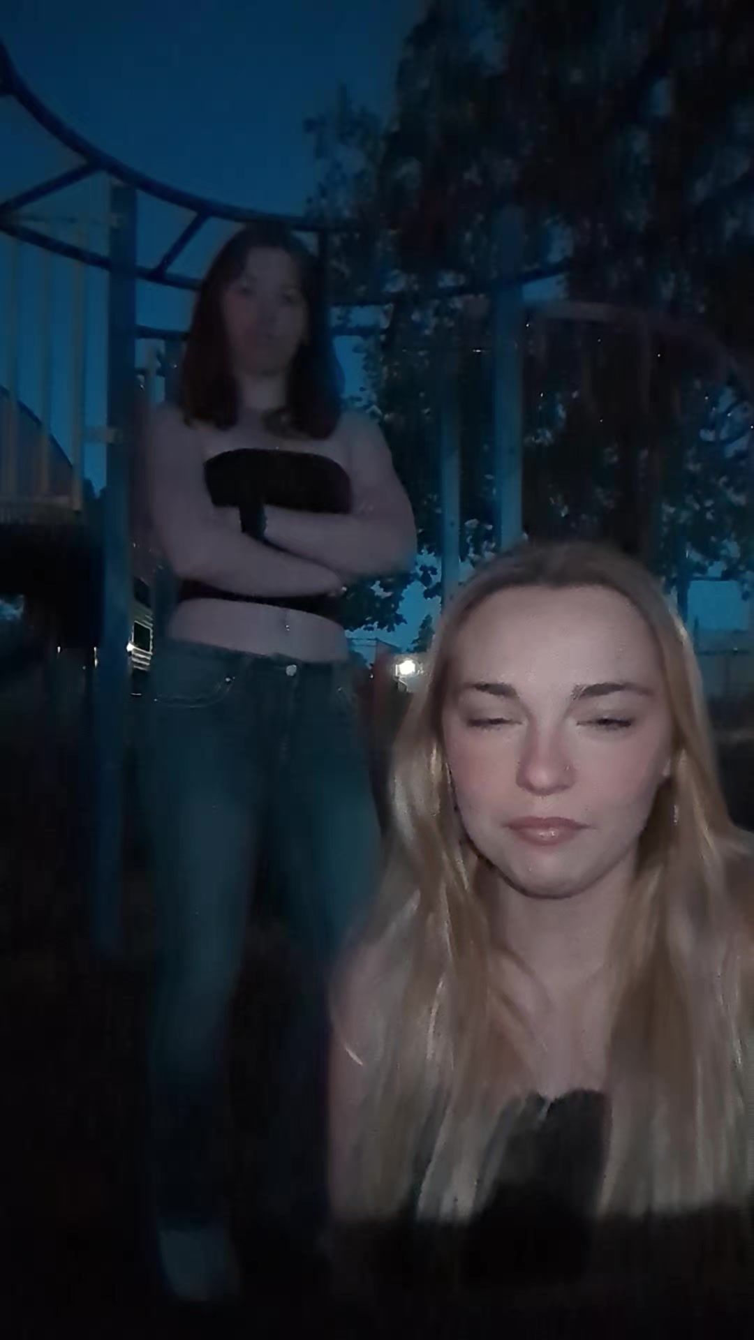 @￶