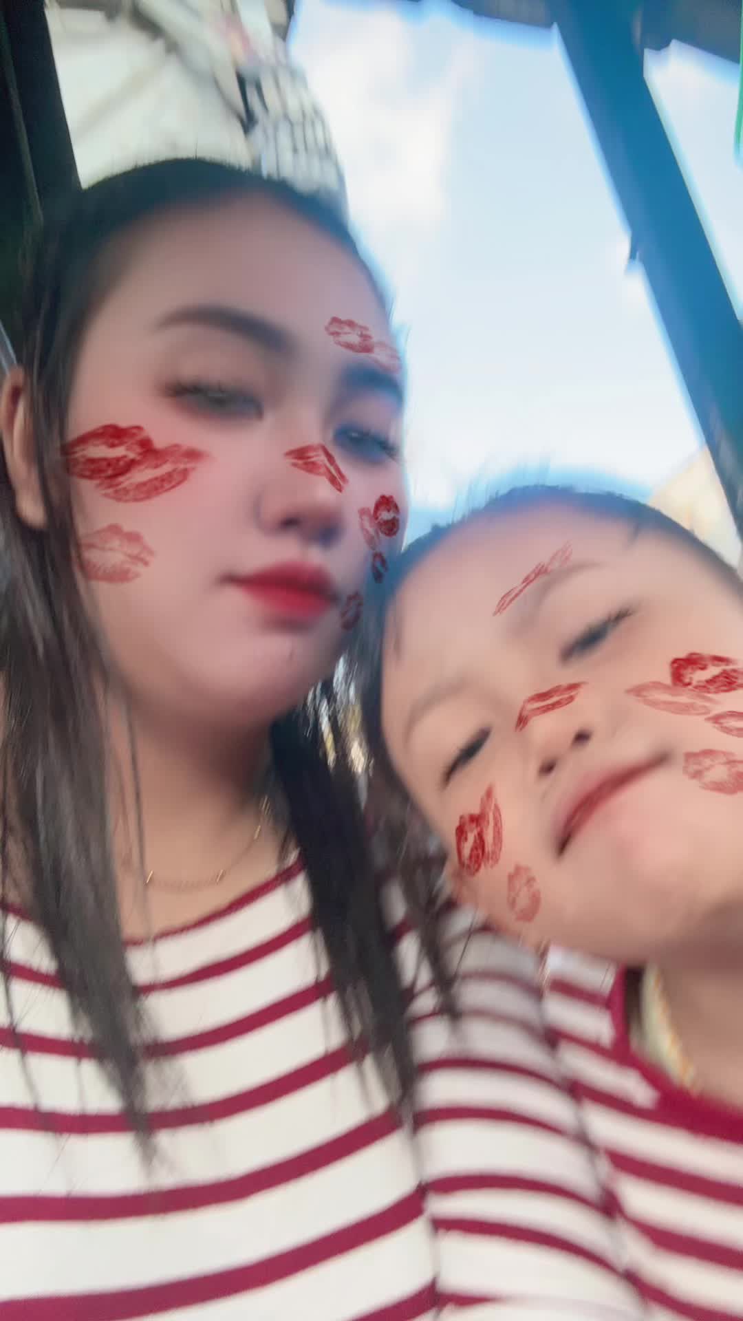 @Xxx