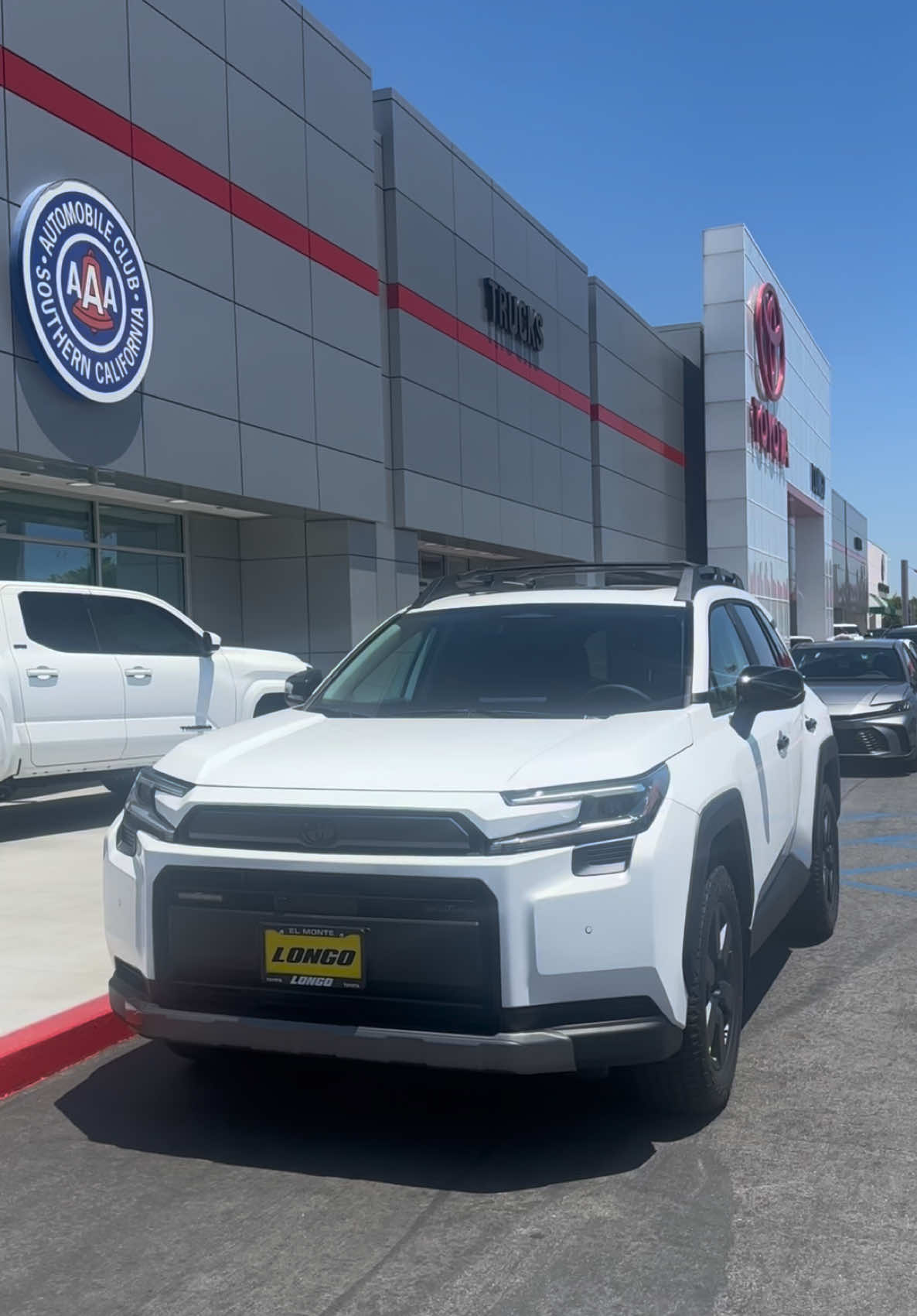 @Longo Toyota