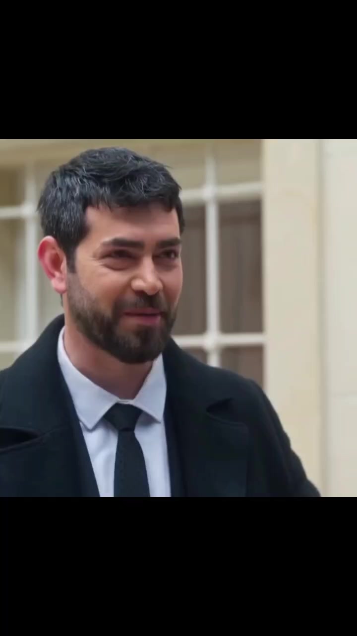 @Büş