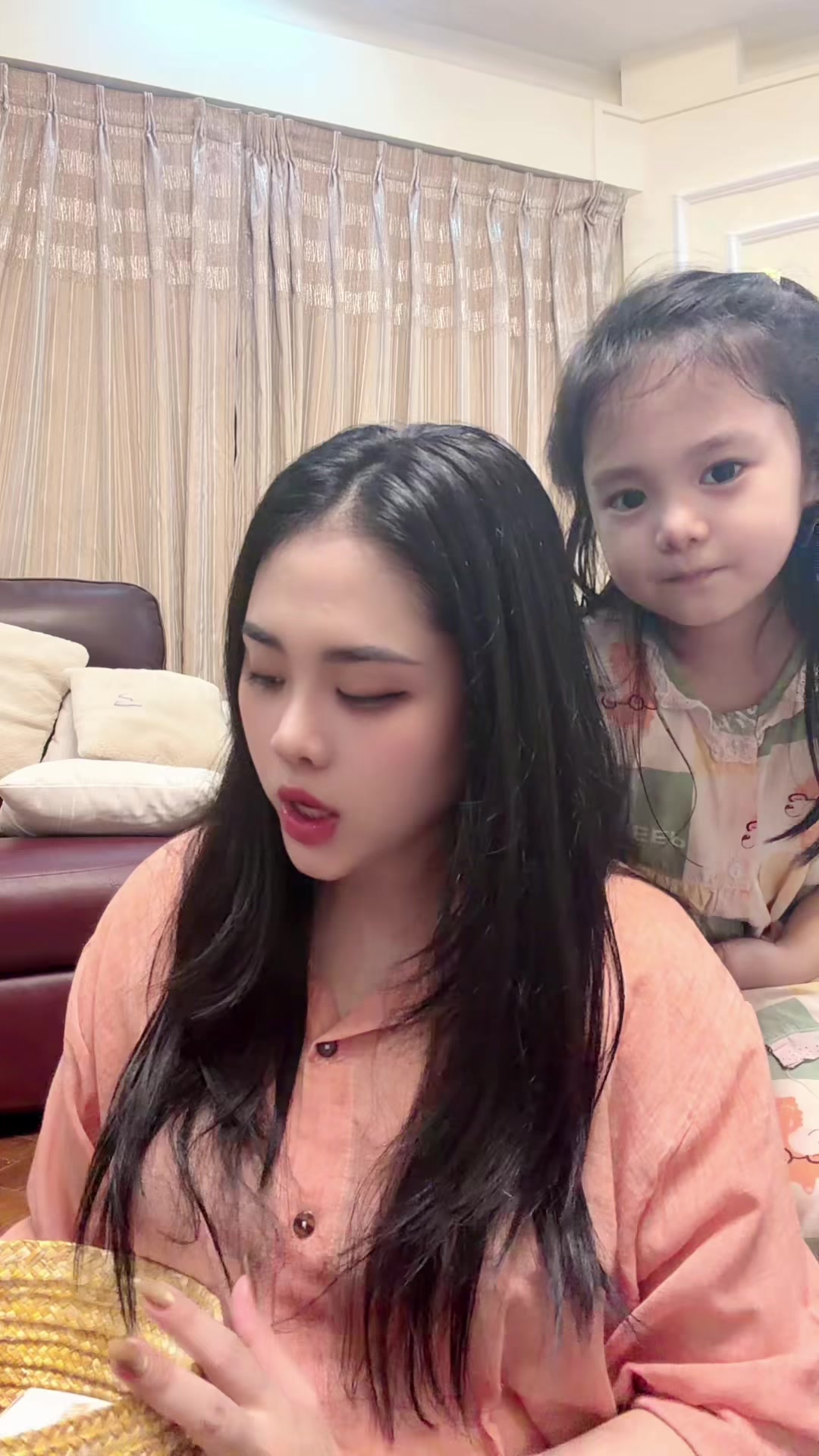 @Khin Hlwan