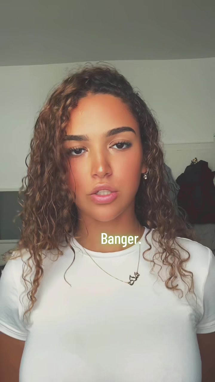 @Melomeloshhh
