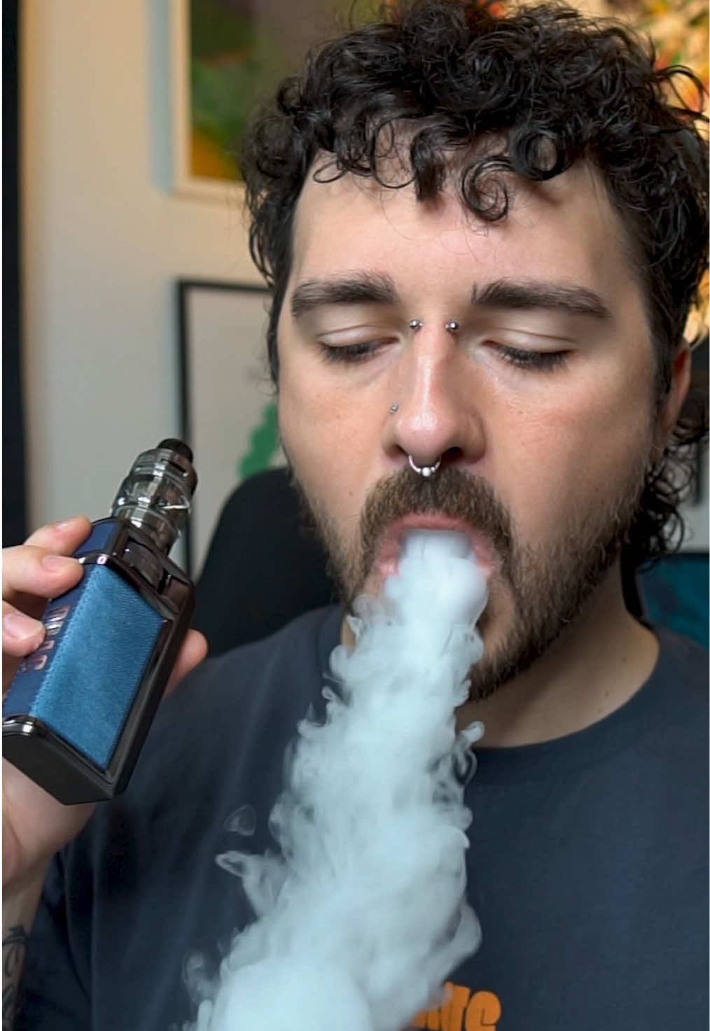 @Danni💨