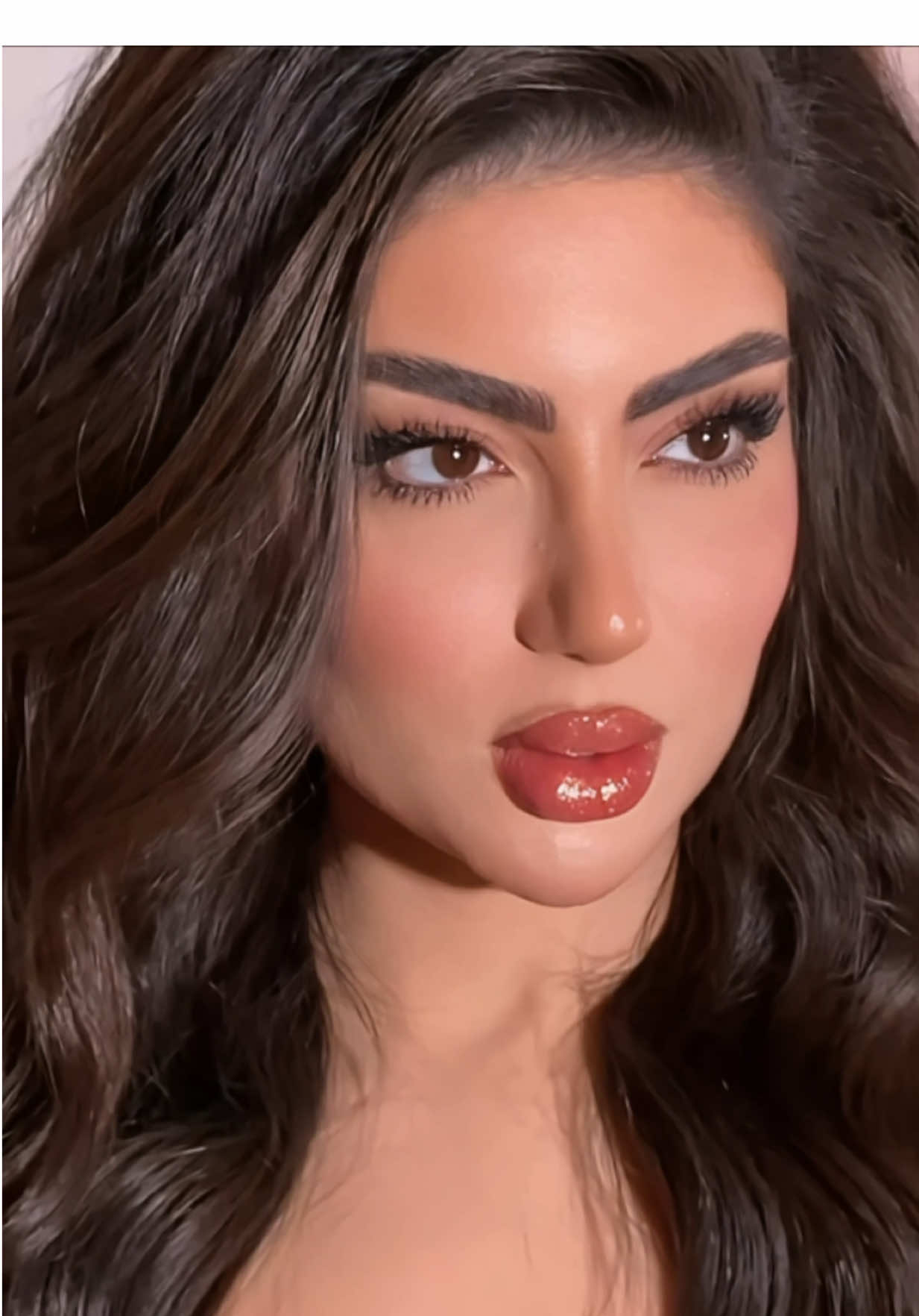 @roy_makeup