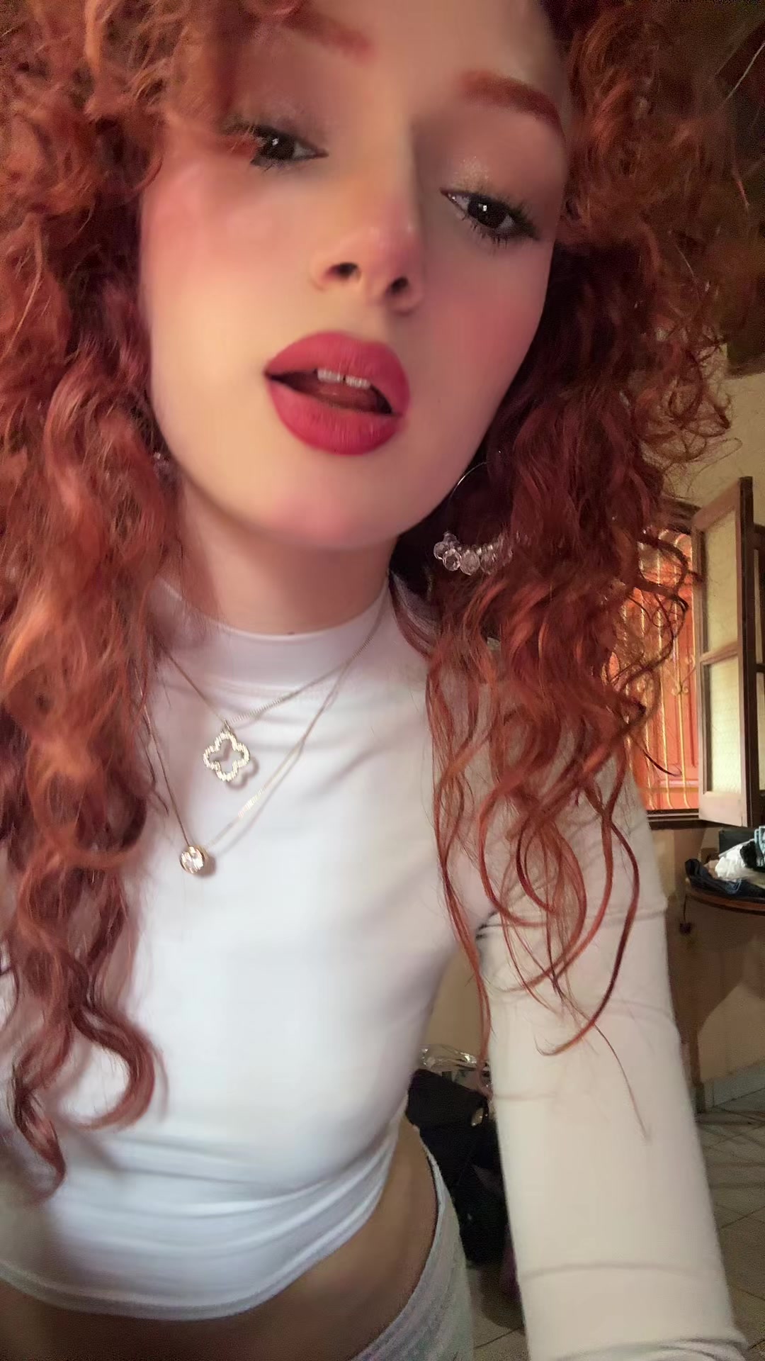 @vanechi_i