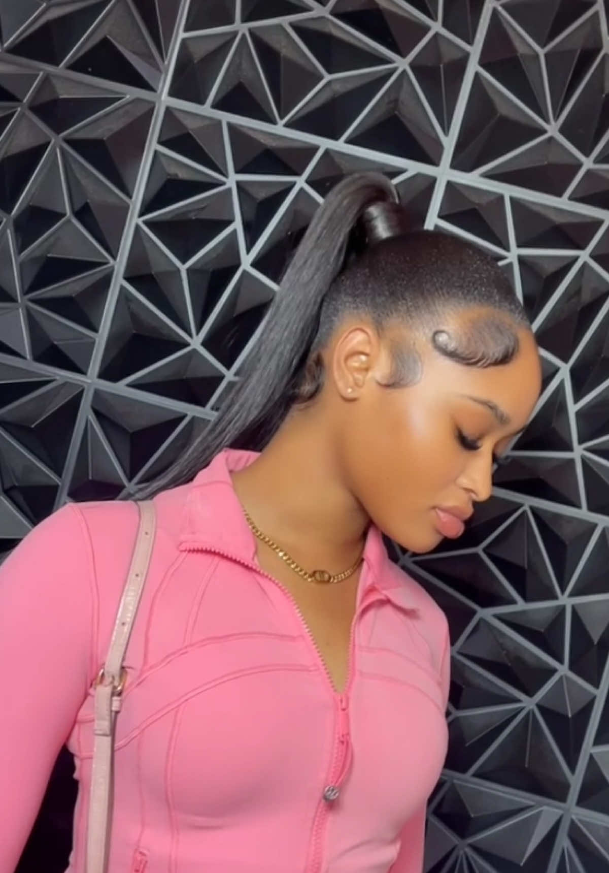 @Britz_thehairslayer