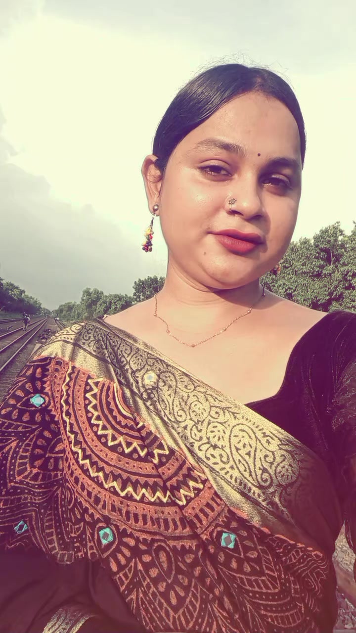 @মায়াবতী 🥰আখি 0451
