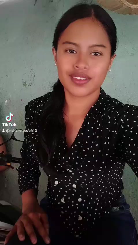 @Nahomi pavón