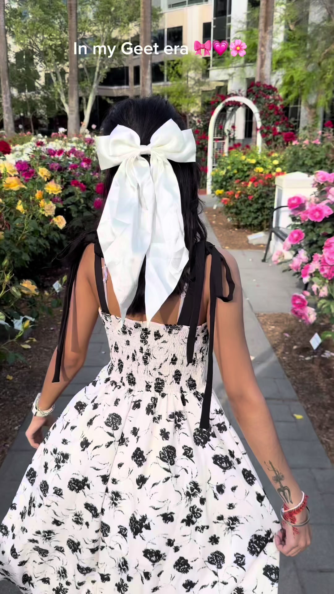 @Simran🖤