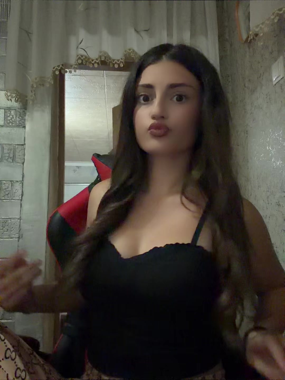 @victoriasecara_0😘