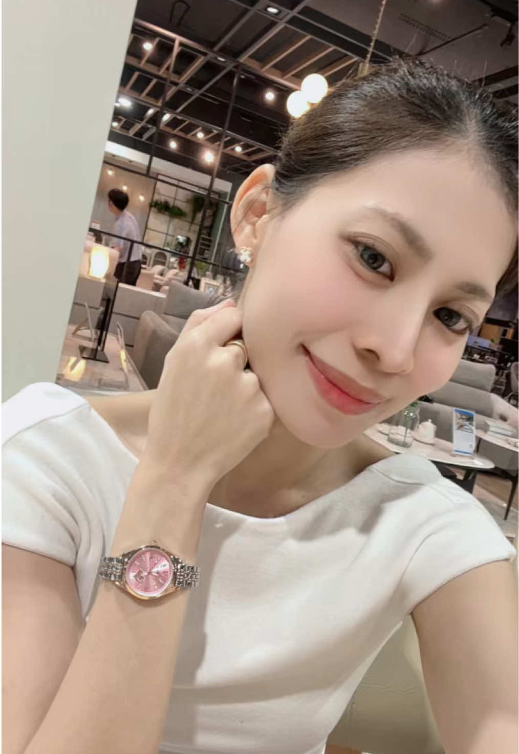 @framenicharee