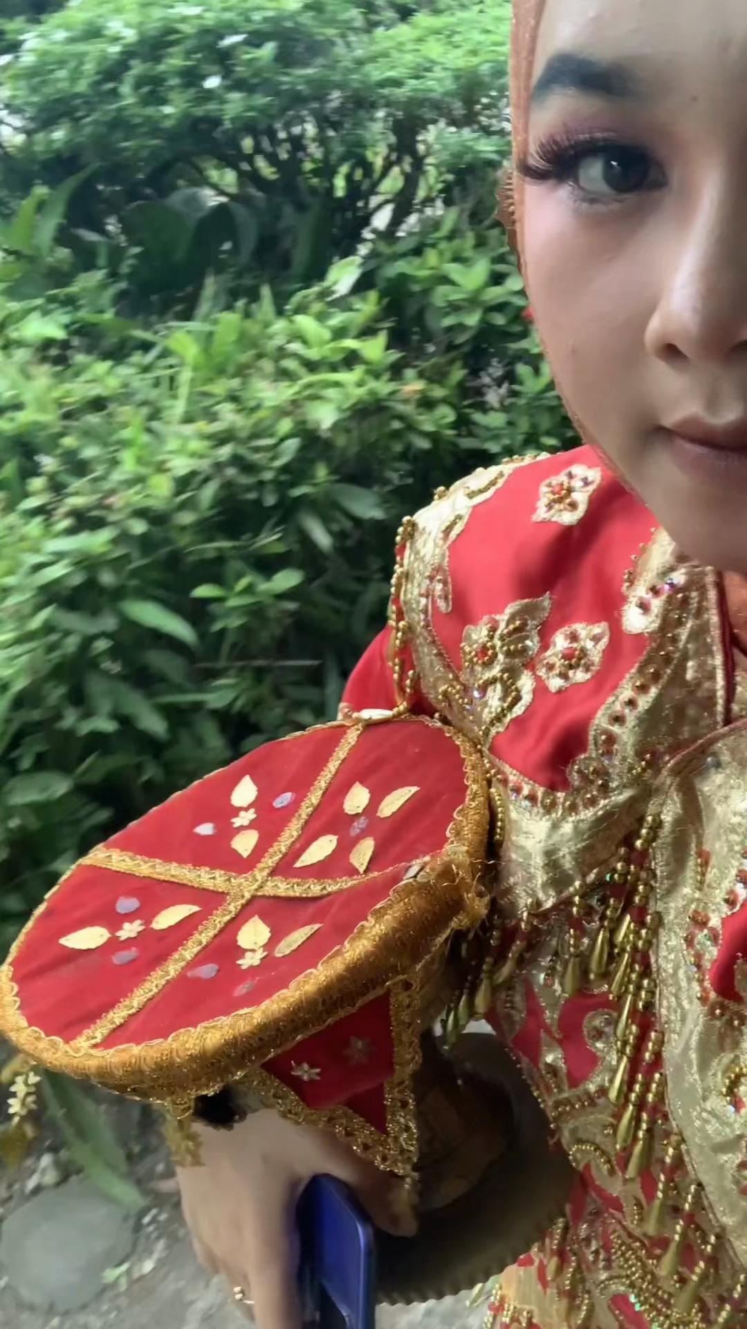 @yanaaa
