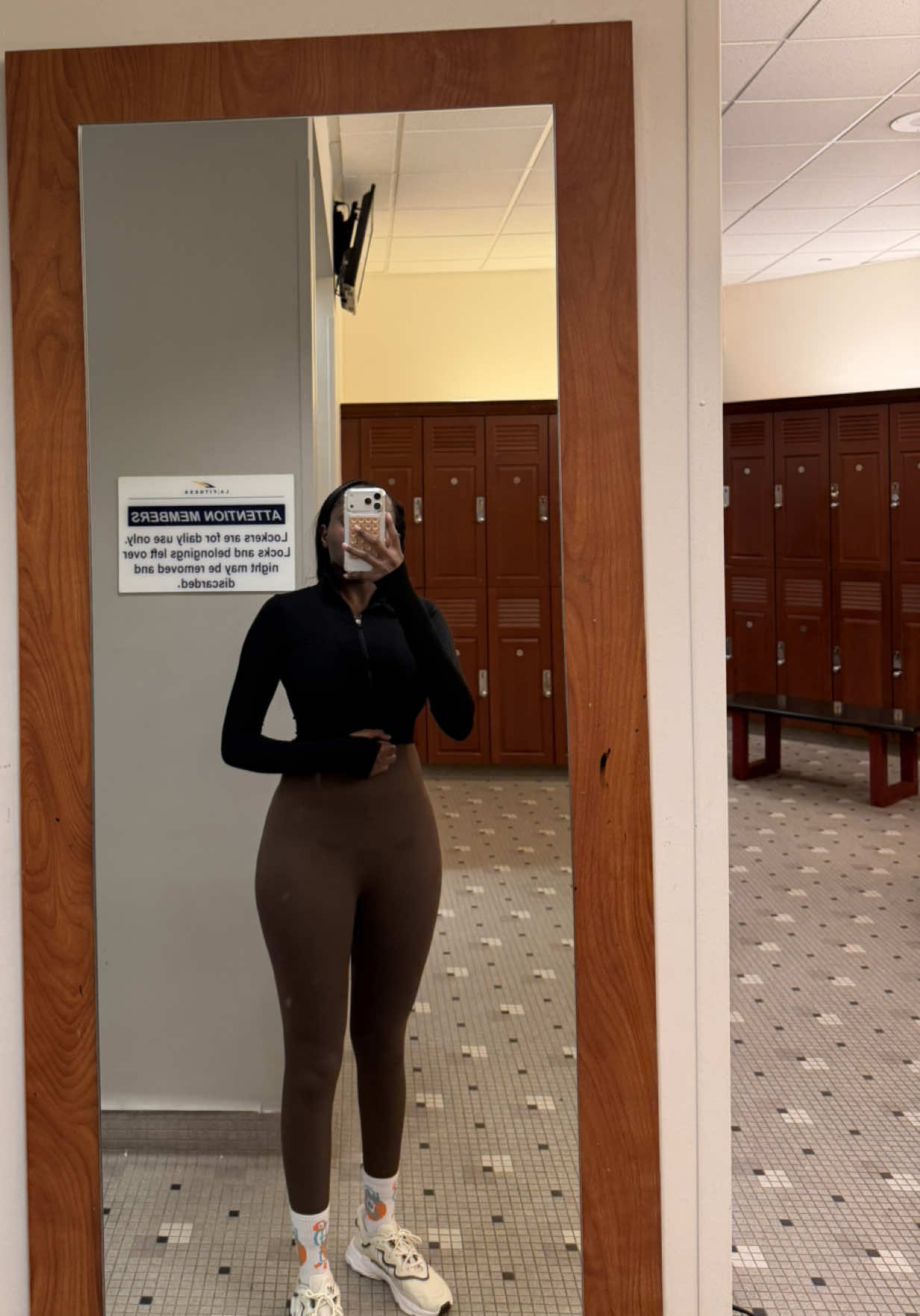 @jossy_kayinamura