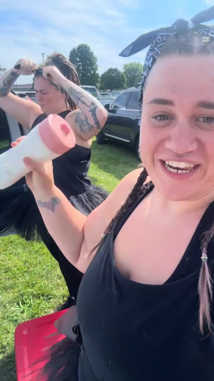 @savannahsweats