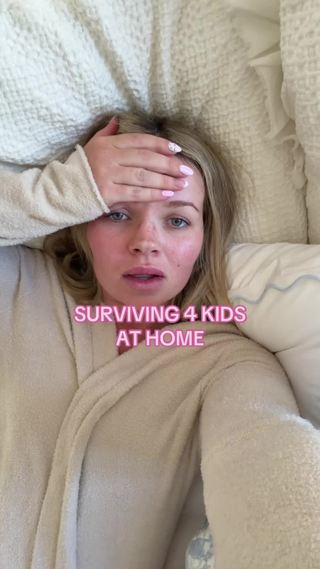 @Olivia May | Mom Style & Hacks