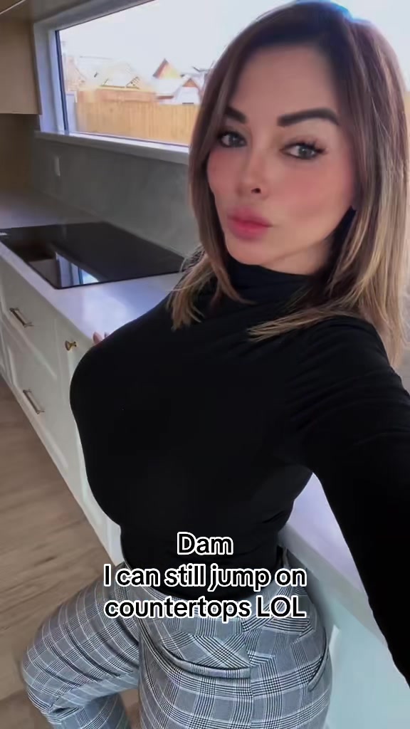 @Maria Estrada