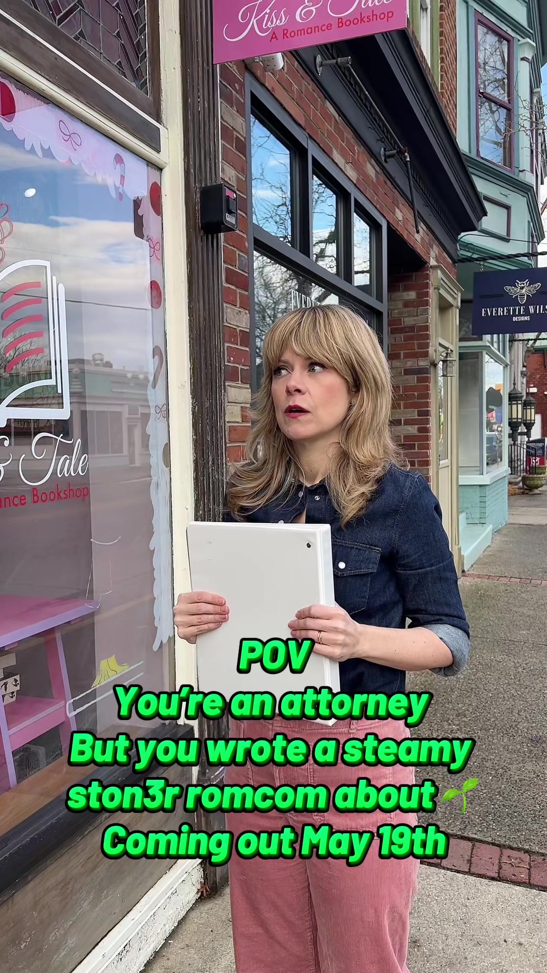 @Laura Piper Lee