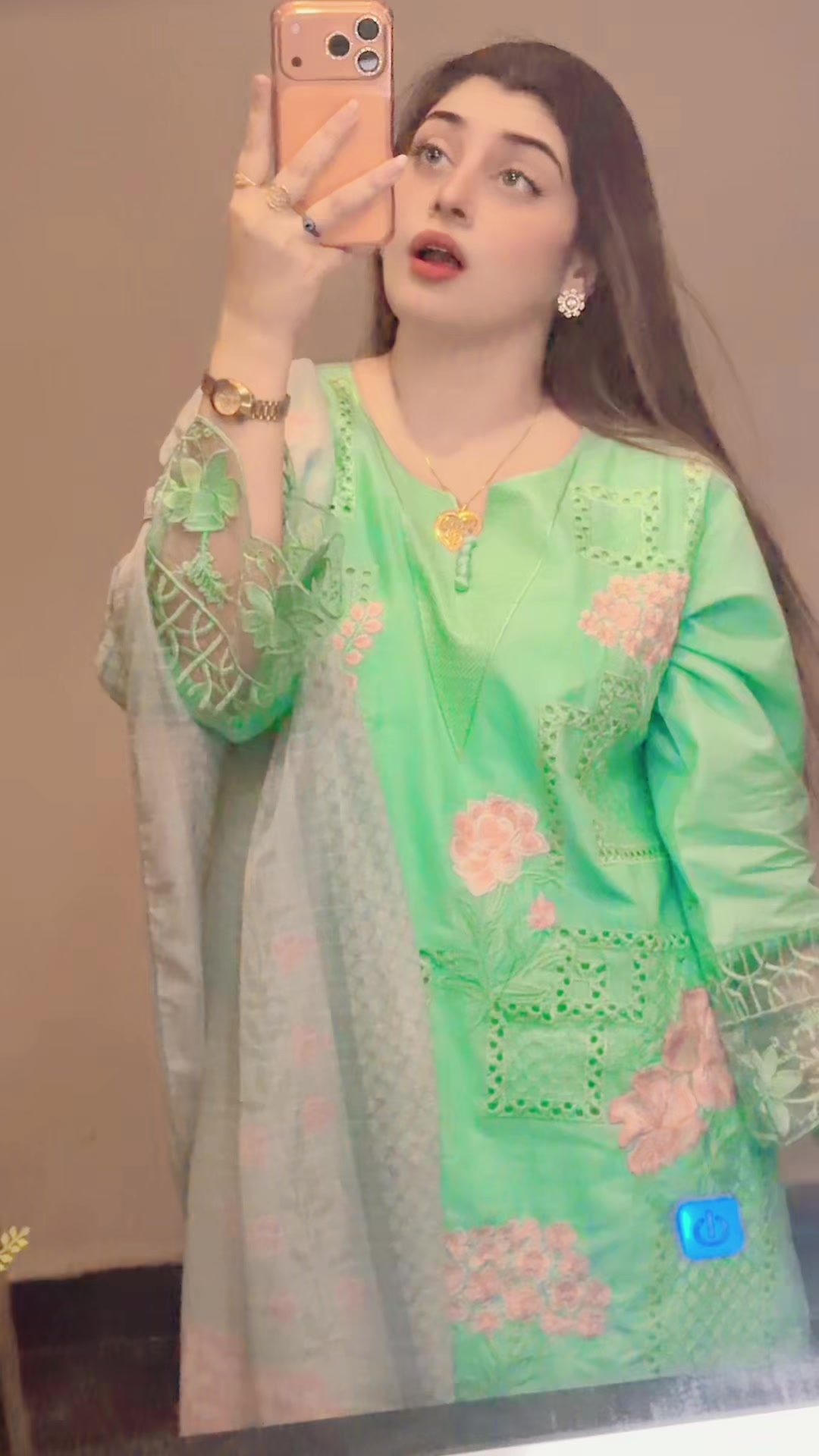 @مایا مالک۳۰۸✨🥀