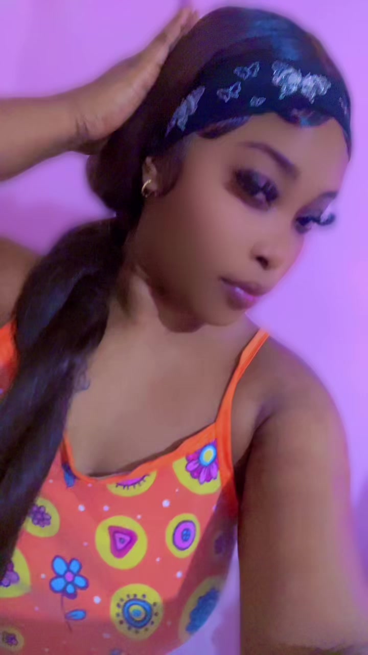 @Rissa💞🇯🇲