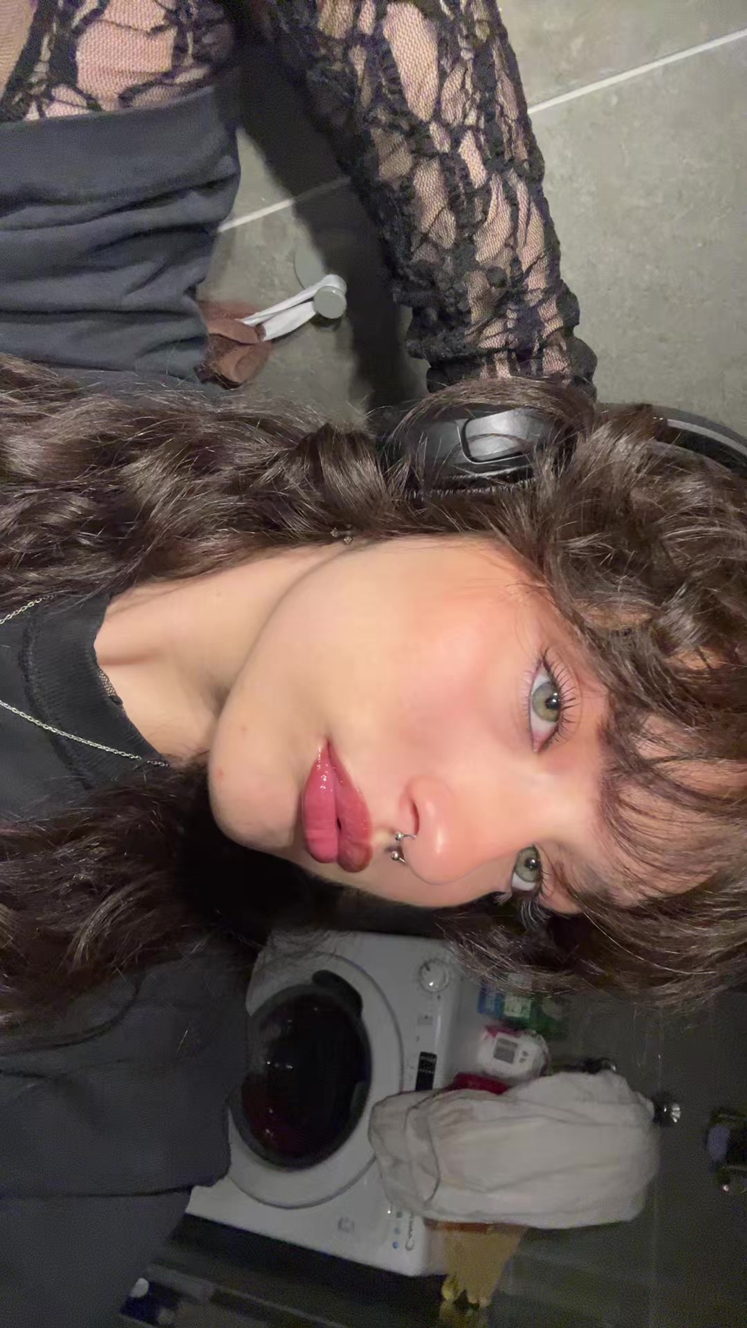 @🧿