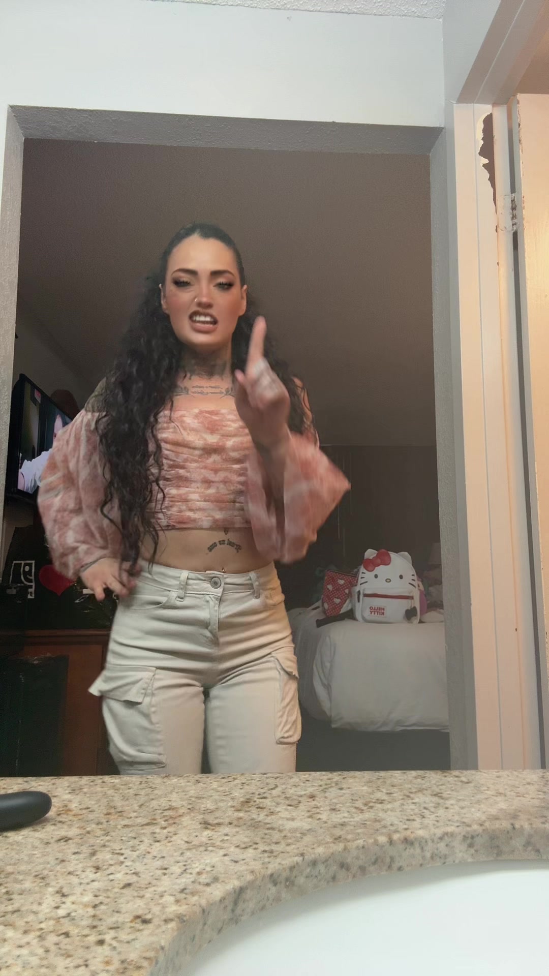@Danielle🖤