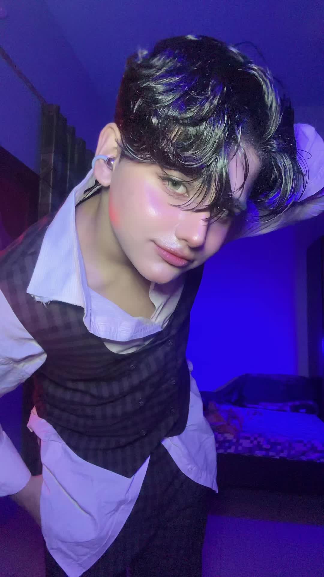 @bIoomwayv