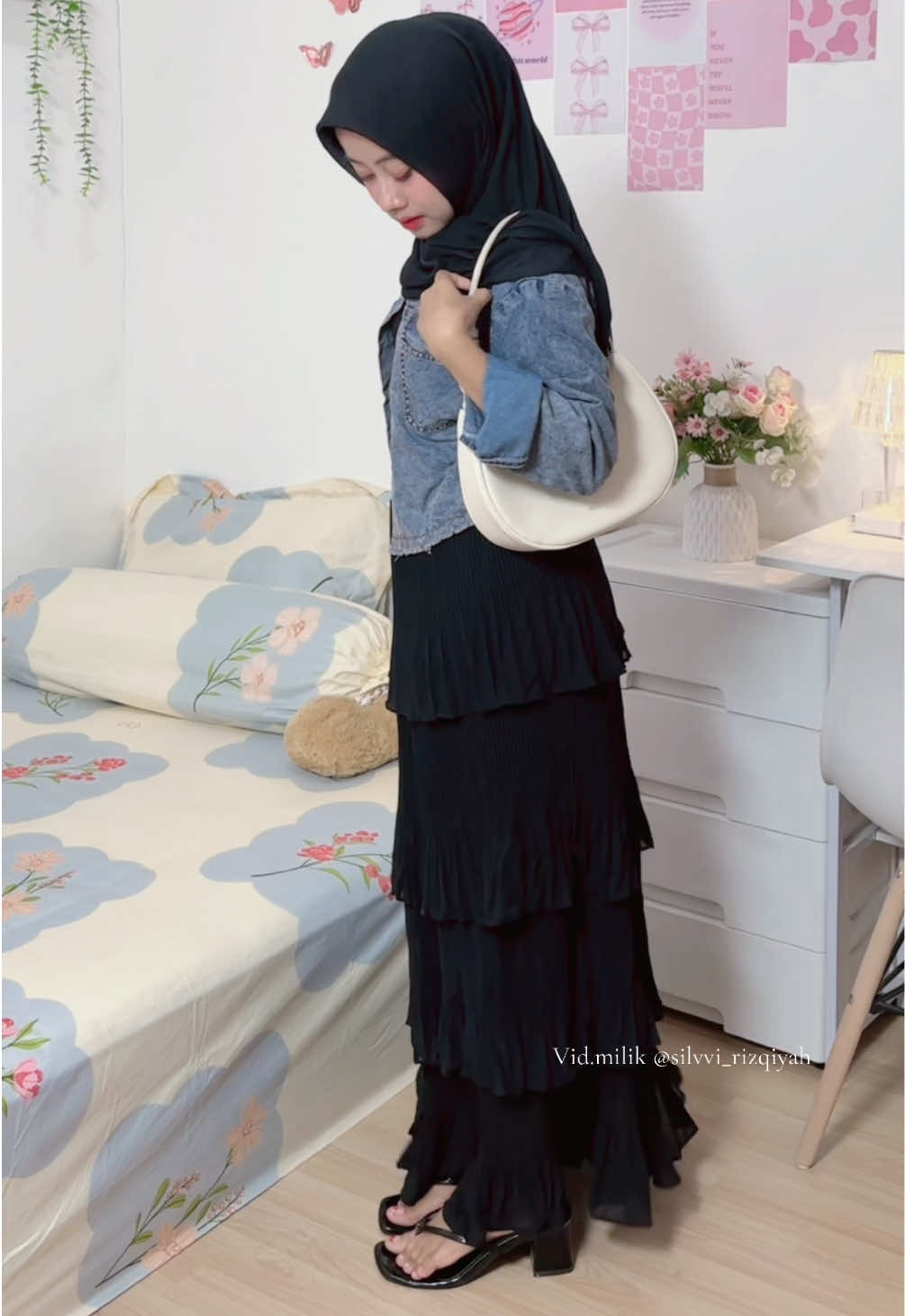 @silvvi_rizqiyah