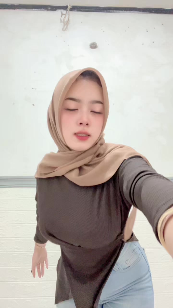 @_dedeyaww