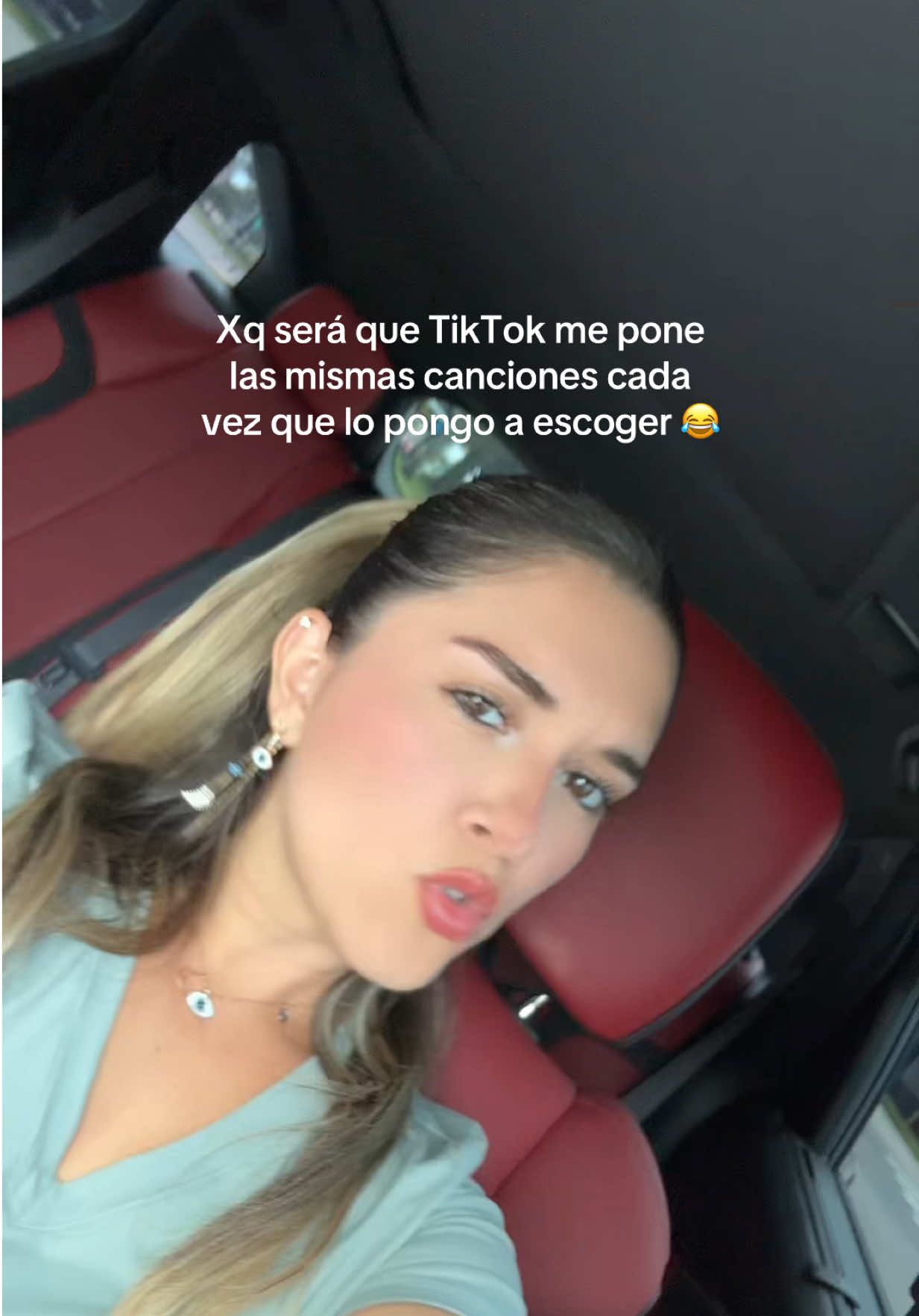 @KEREN MORA 🇨🇷