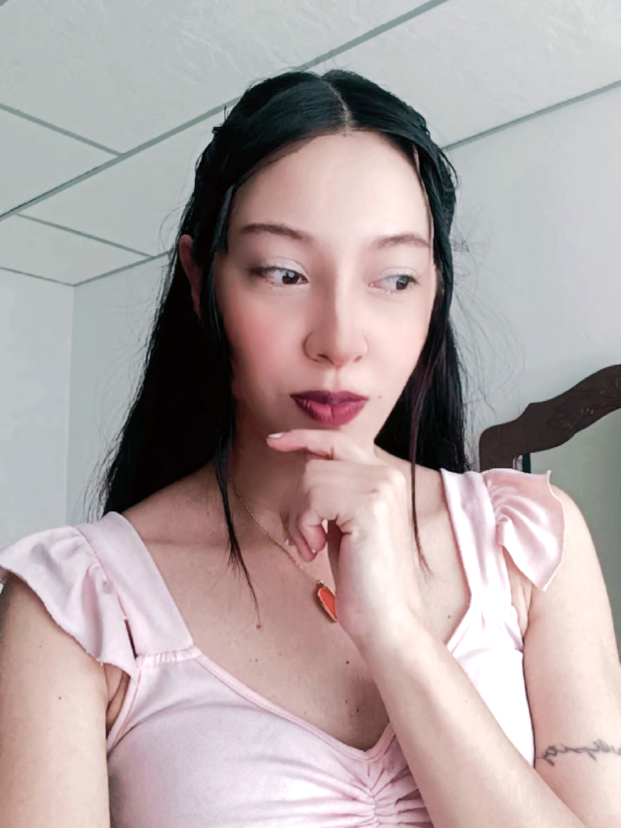 @AdriRainboworld 🌈✨
