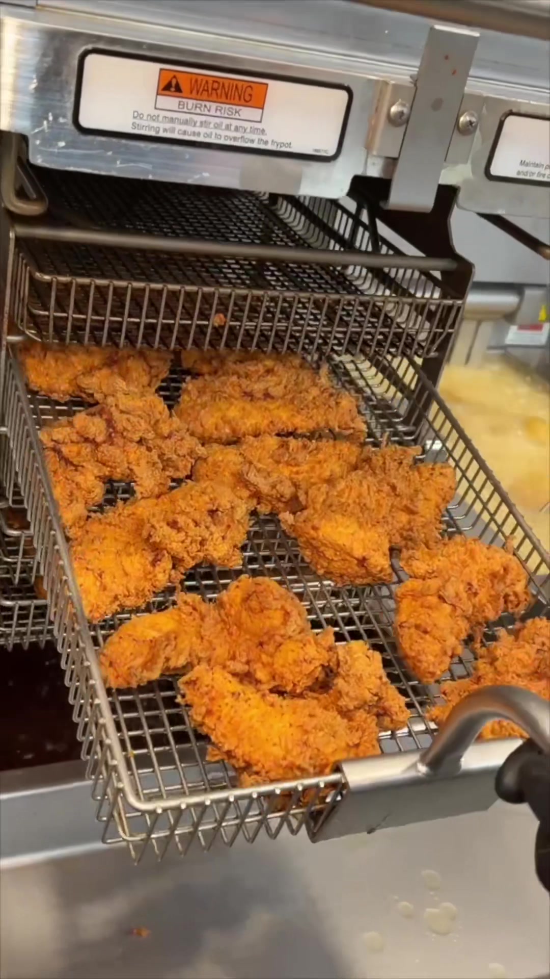 @Fluffieshotchicken